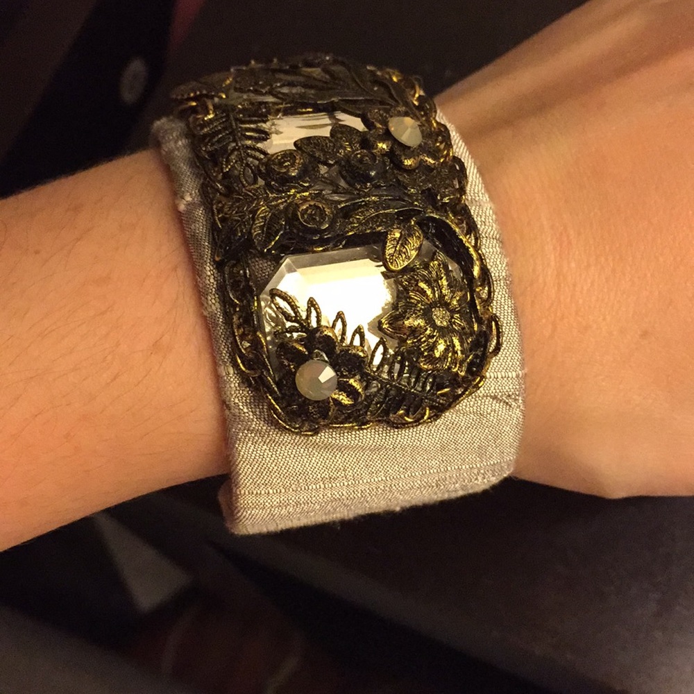 Lenora Dame Vintage Bloom Cuff - Picture 3 of 4